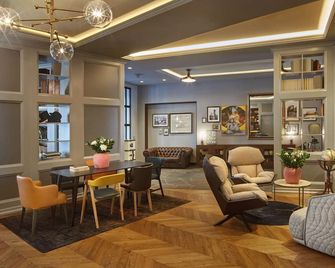 فندق ريكجافيك كونسولات، كوريو كوليكشن من هيلتون - ريكيافيك - ردهة