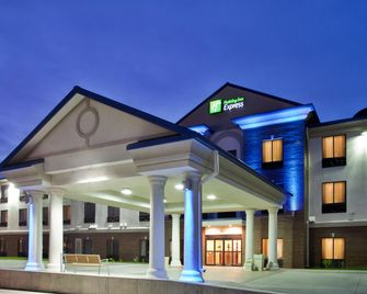 Holiday Inn Express & Suites Mcpherson By IHG - McPherson - Budova