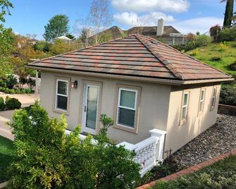 Beautiful private guesthouse in upscale neighborhood - San Jose - Edificio