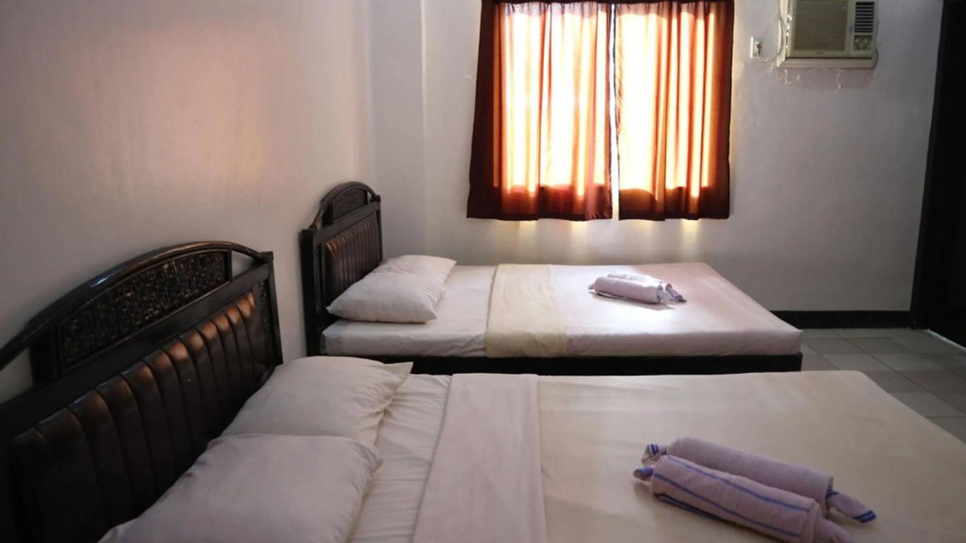 Boracay Courtyard Beach Resort