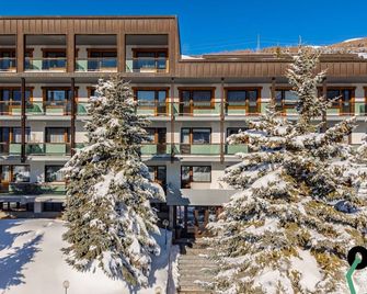 Hotiday Sestriere Ski Run - Sestriere - Budova