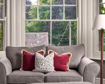 The King John Inn - Shaftesbury - Wohnzimmer