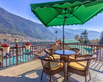 Shingar Regency - Manali - Balcony