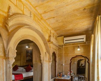 Welcomheritage Mandir Palace - ג'יסלמר