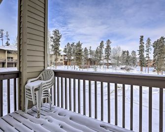 Sleek Frisco Townhome with Views 8 Mi to Copper Mtn - Frisco - Balcón