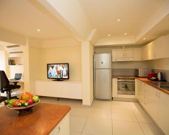 فندق غيتواي - بورت مورسبي - غرفة معيشة