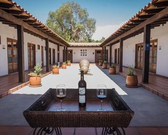 Casa Entrevez - Guadalupe - Patio