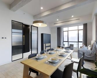 Base-Pusan Serviced Apartment -Shanghai New International Expo Centre - Shangai - Comedor