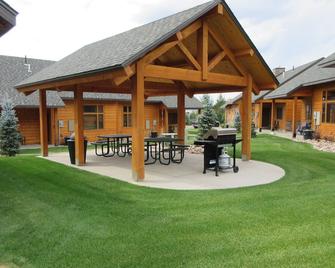 Townhomes on the Green - Afton - Patio