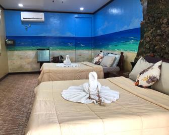 Bantayan Island Nature Park & Resort - Bantayan - Camera da letto