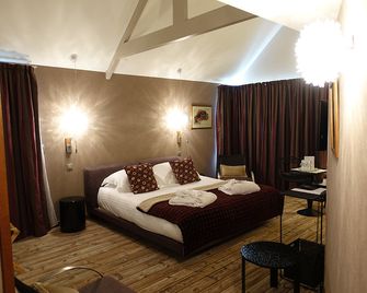 Auberge Des Glazicks - Plomodiern - Chambre