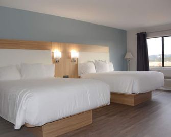 Oak Ridge Inn - Plymouth