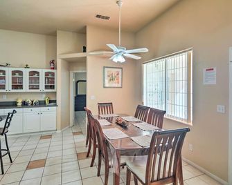 Bullhead City Home Tesla Charger about 3 Mi to River - Bullhead City - Essbereich