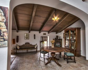 Finca Villa Juan - Ribera del Fresno - Їдальня