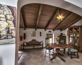 Finca Villa Juan - Ribera del Fresno - Їдальня