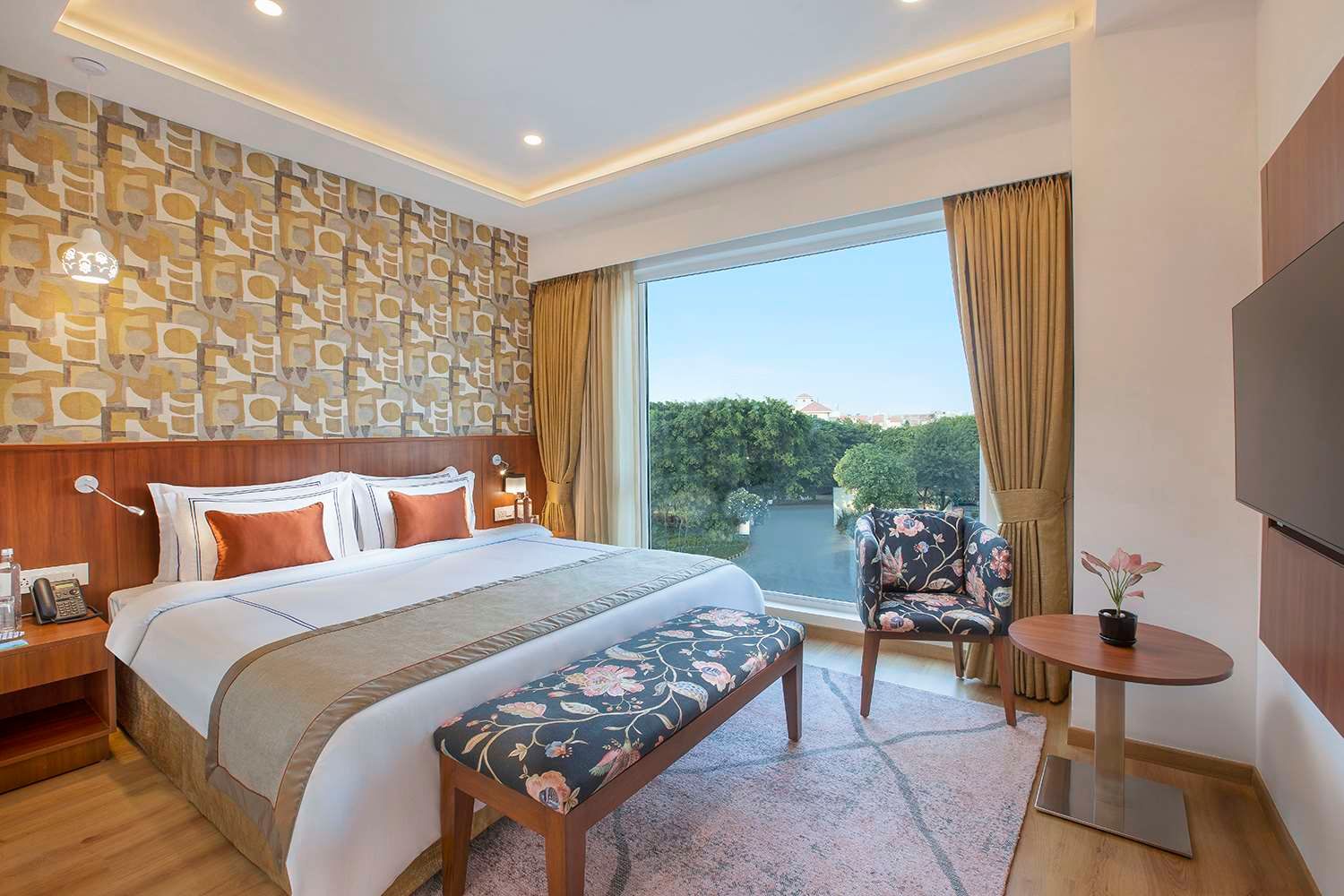 ExpoInn Suites and Convention - Greater Noida - Schlafzimmer