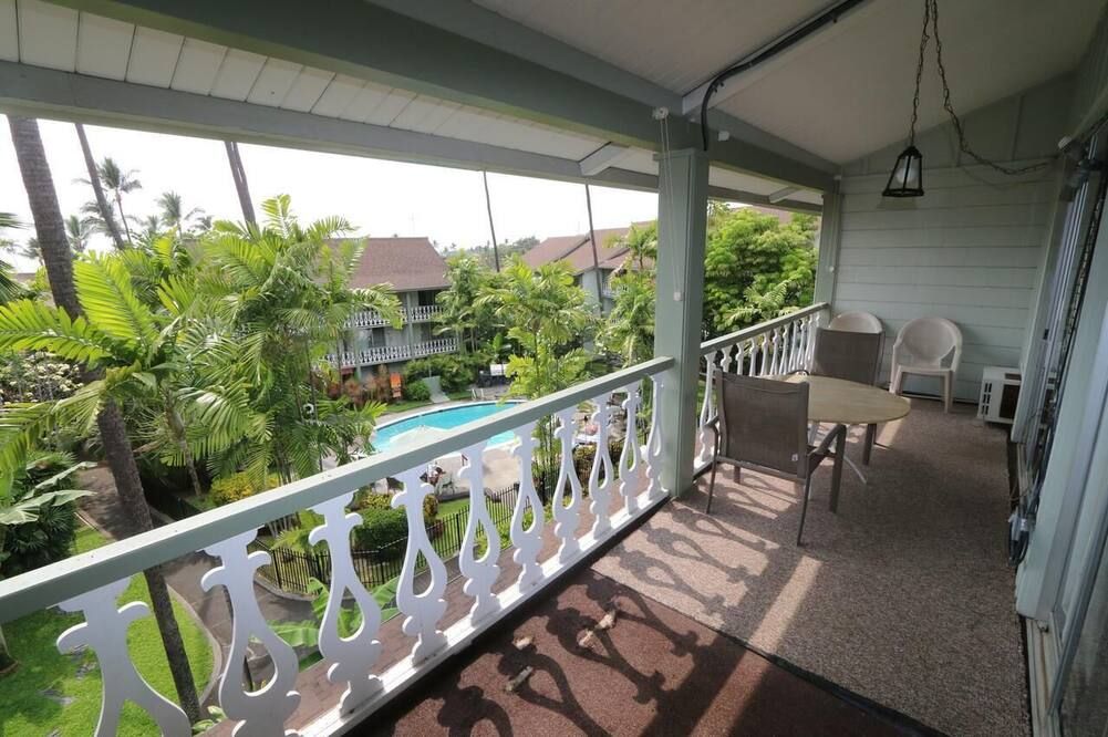 Kona Islander Inn Hotel - קאילואה קונה - מרפסת
