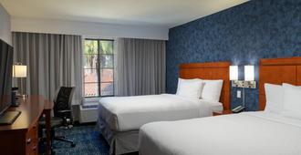 Courtyard By Marriott Old Town - San Diego