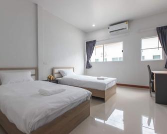 Tonsoi Hathairat - Lam Luk Ka - Habitación