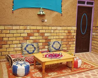 Kasbah Casa Khamlia - Merzouga - Patio