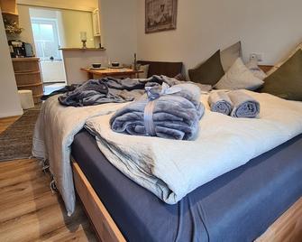 Rosenzauber Kraxler Pärchen - Weißenstadt - Schlafzimmer