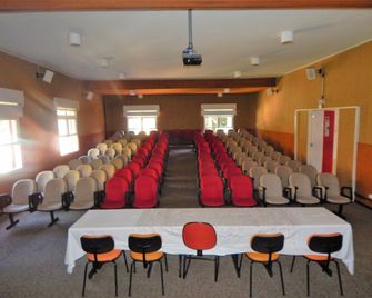 Hotel Platanus - Campos do Jordao - Meetingraum
