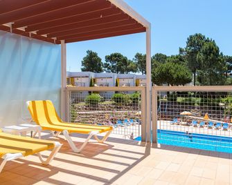 Pinhal da Marina Apartamentos Turisticos - Vilamoura - Pool