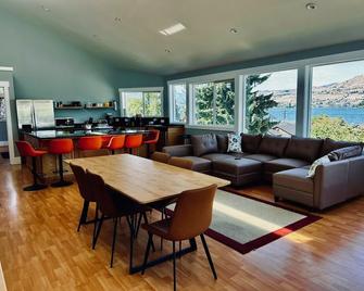 Water Street Retreat - Chelan