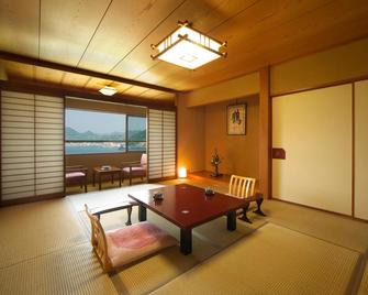 Hotel Yamadaya - Shimoda - Jadalnia