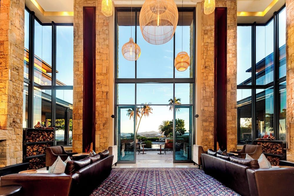 Pezula Nature Retreat - קניסנה - לובי