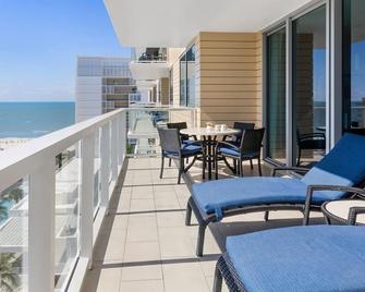 Beautiful 2-bedroom on resort in wonderful Marco Island, FL - Marco Island - Balkon
