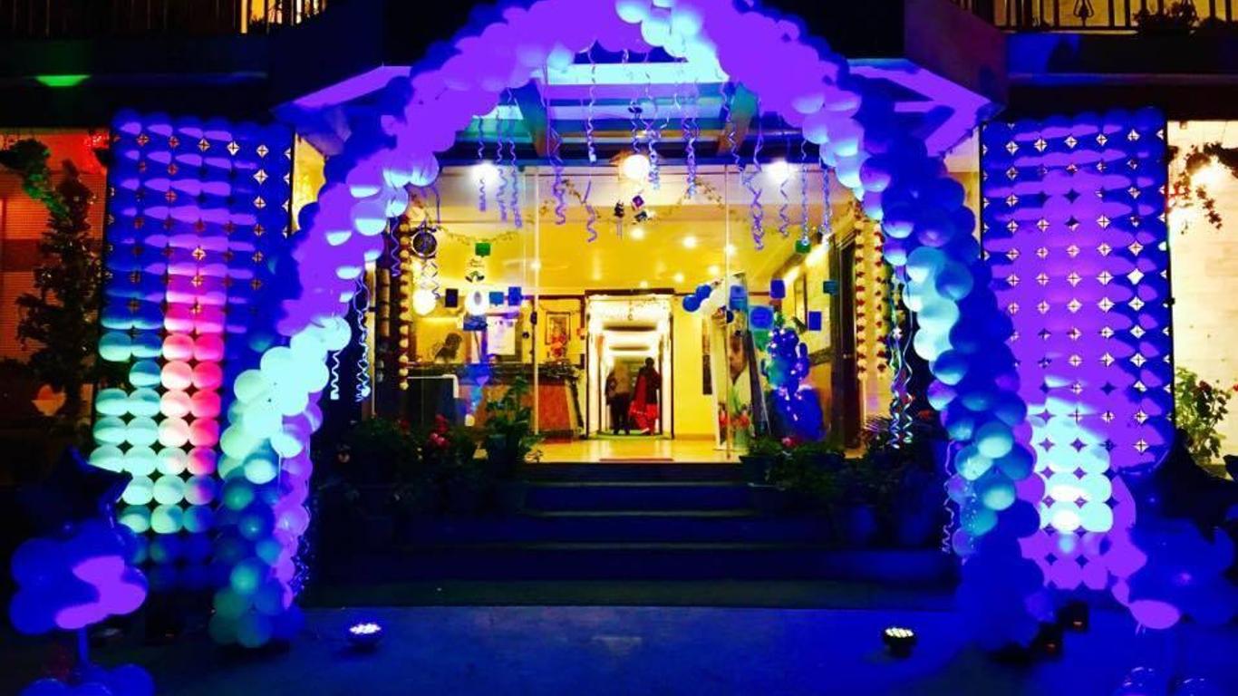 Hotel Sun N Snow Mussoorie