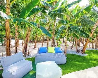 The Mastic Chapel Cottage - North Side - Patio