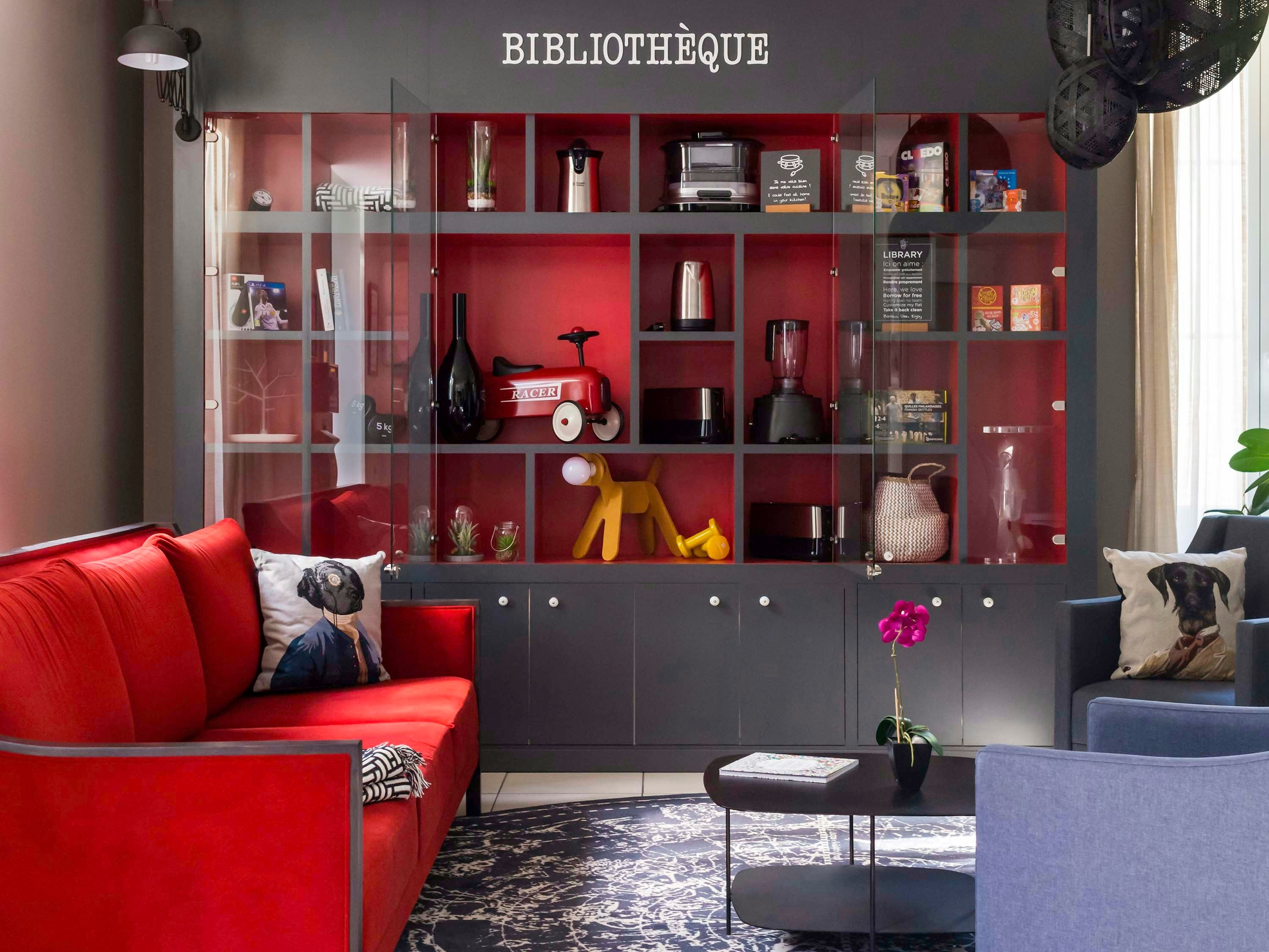 أبارت هوتل أداجيو أكسيس نانتس فيارمي