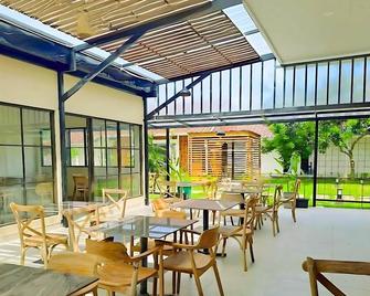 Wakayapa Syariah Residence - Tangerang - Restaurante