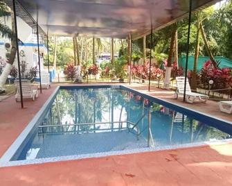 Dom Pedros Haven Resort - Tranquil Retreat by the Sea - Utorda - Svømmebasseng
