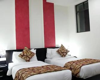 Clarks Inn Mathura - Mathura - Bedroom