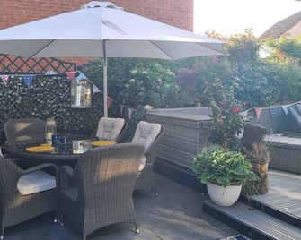 Dungarvon House B&B - Worle - Βεράντα