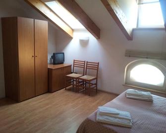 Hotel Vittoria - Roncegno - Спальня
