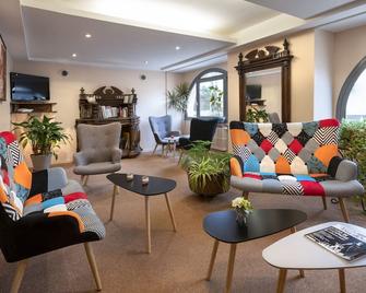 Hôtel Restaurant de la Poste et La Grange Détente, espace bien-être - Châteauneuf-de-Randon - Lounge