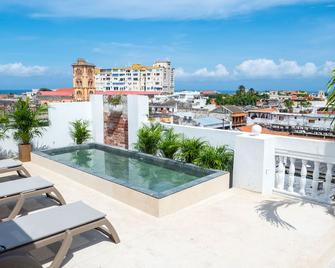 Soy Local Centro Histórico - Cartagena - Pool