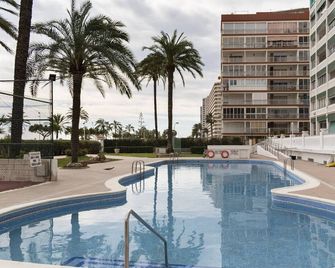 Lider, 2-G - Cullera - Zwembad