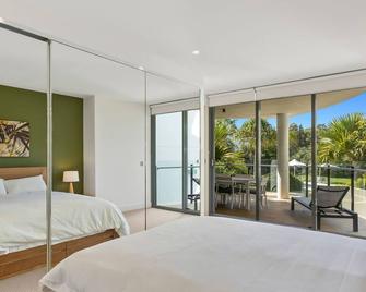 Cotton Beach On The Pool 66 - Casuarina - Schlafzimmer