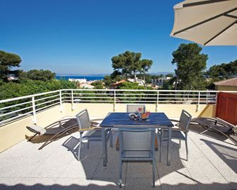 Résidence Lagrange Vacances Les Terrasses des Embiez - Six-Fours-les-Plages - Balcón
