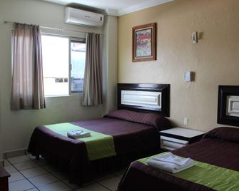 Hotel El Roble - Tuxtla Gutiérrez - Schlafzimmer