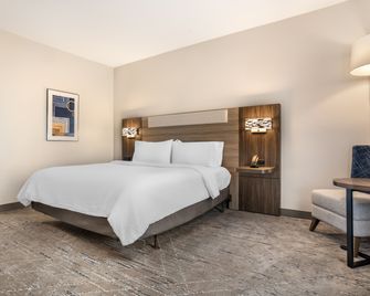 Holiday Inn Express & Suites Phenix City - Ft. Benning By IHG - Phenix City - Habitación
