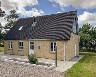 3 bedroom cozy home in Vrå - Vrå - Edificio