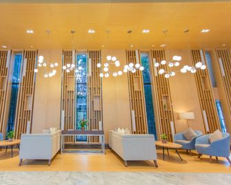 Holiday Inn Express Ya'an City Center By IHG - Ya'an - Lobby