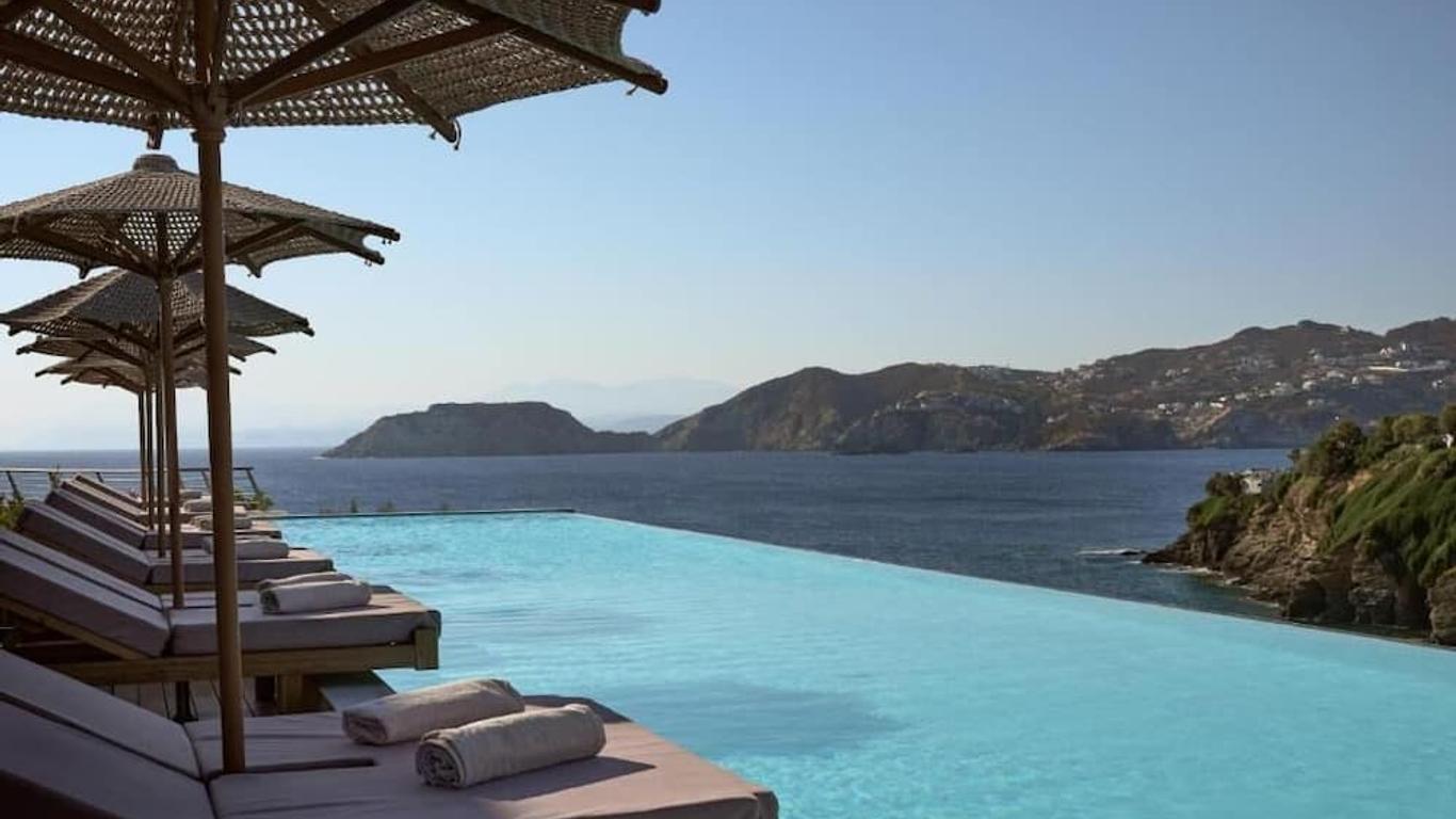 سيسايد إي لايف ستايل ريزورت امل جميع كلسدفات