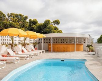 Sunnymead Hotel - Lorne - Basen